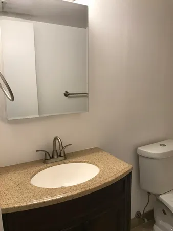 $1,900 | 1125 South Flagler Avenue, Unit 517, Pompano Beach, FL 33060