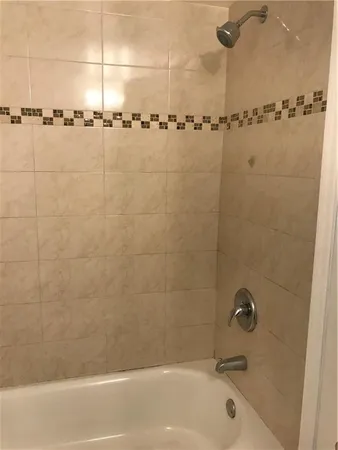$1,900 | 1125 South Flagler Avenue, Unit 517, Pompano Beach, FL 33060
