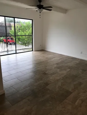 $1,900 | 1125 South Flagler Avenue, Unit 517, Pompano Beach, FL 33060