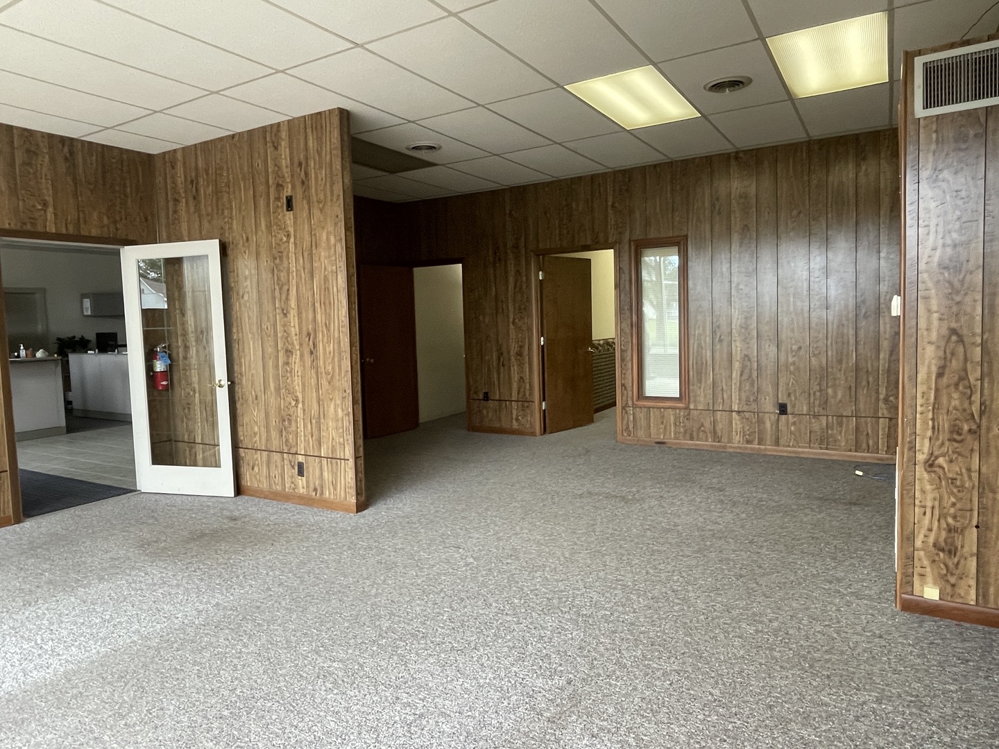 503 East 3rd Street Sterling, IL 61081 - Photo 5 of 10 an empty room with closet and a bathroom