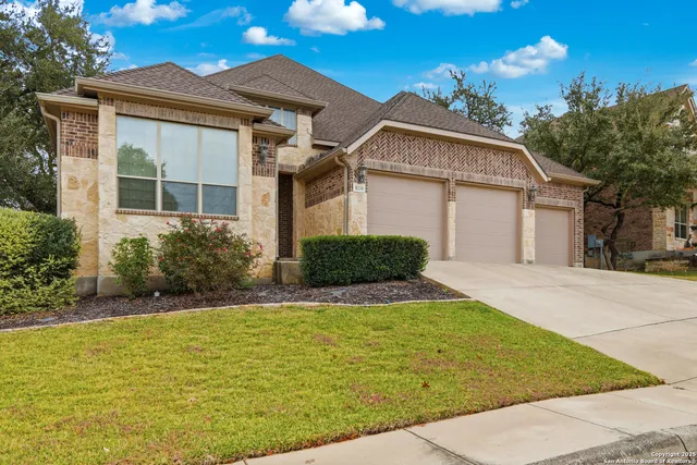 $575,000 | 8234 Two Winds, San Antonio, TX 78255