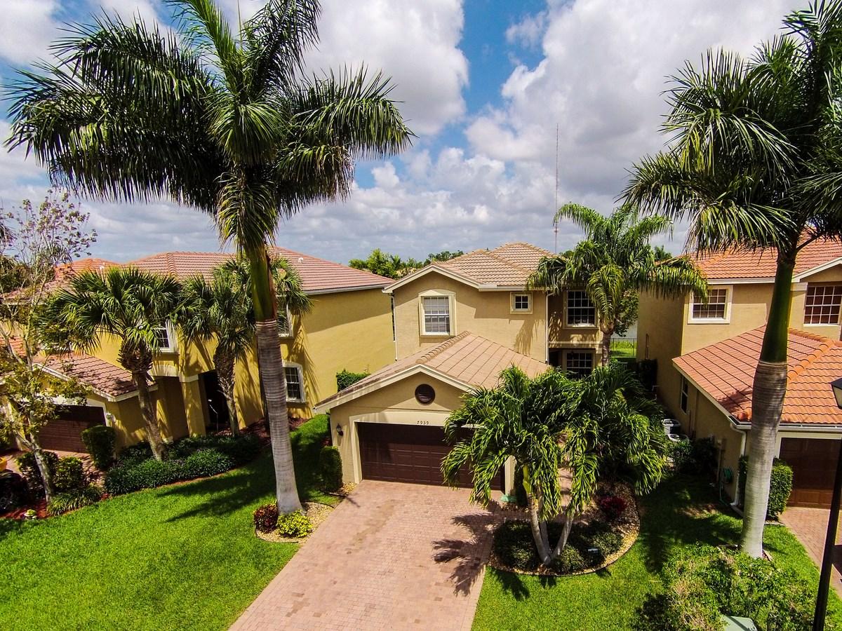 7939 Red Mahogany Road Boynton Beach, FL 33437 - Photo 2 of 37 Aerial