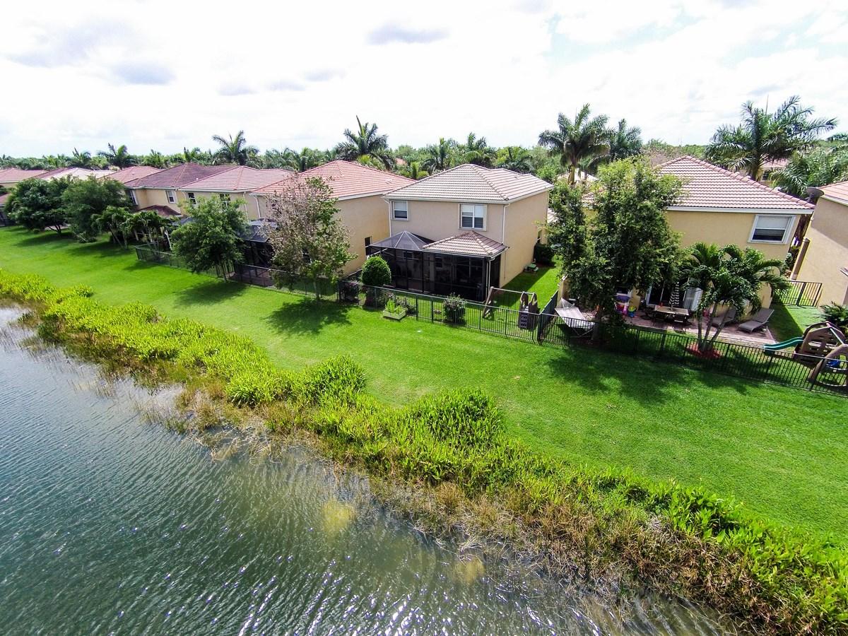7939 Red Mahogany Road Boynton Beach, FL 33437 - Photo 23 of 37 Lake View