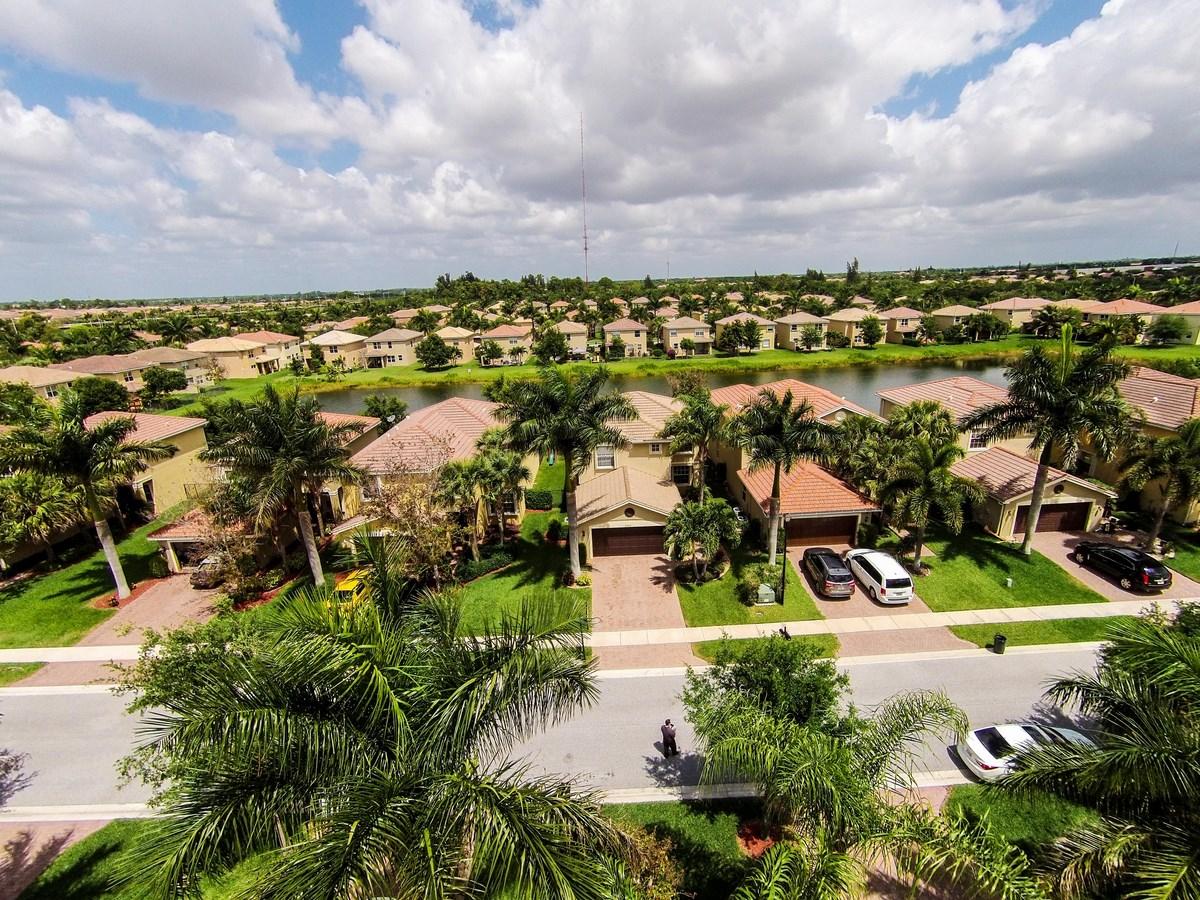 7939 Red Mahogany Road Boynton Beach, FL 33437 - Photo 3 of 37 Aerial