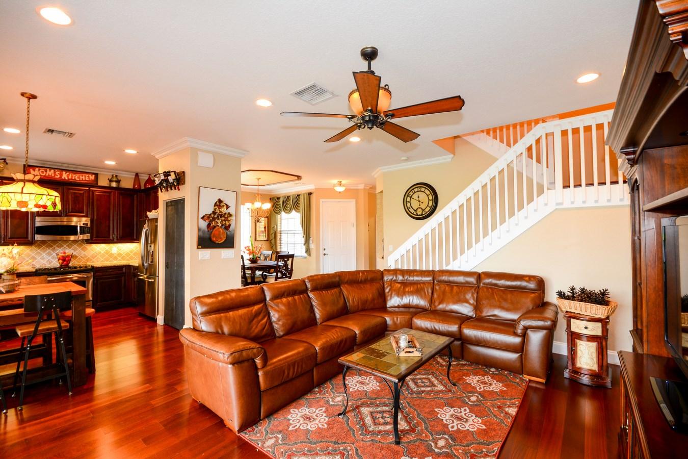 7939 Red Mahogany Road Boynton Beach, FL 33437 - Photo 8 of 37 Great Room