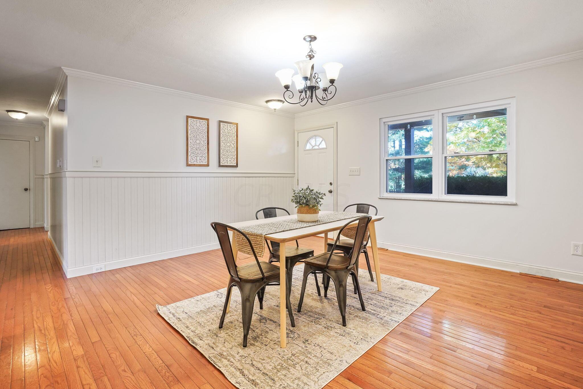 4776 Baldwin Road Hilliard, OH 43026 - Photo 10 of 41 Dining Room