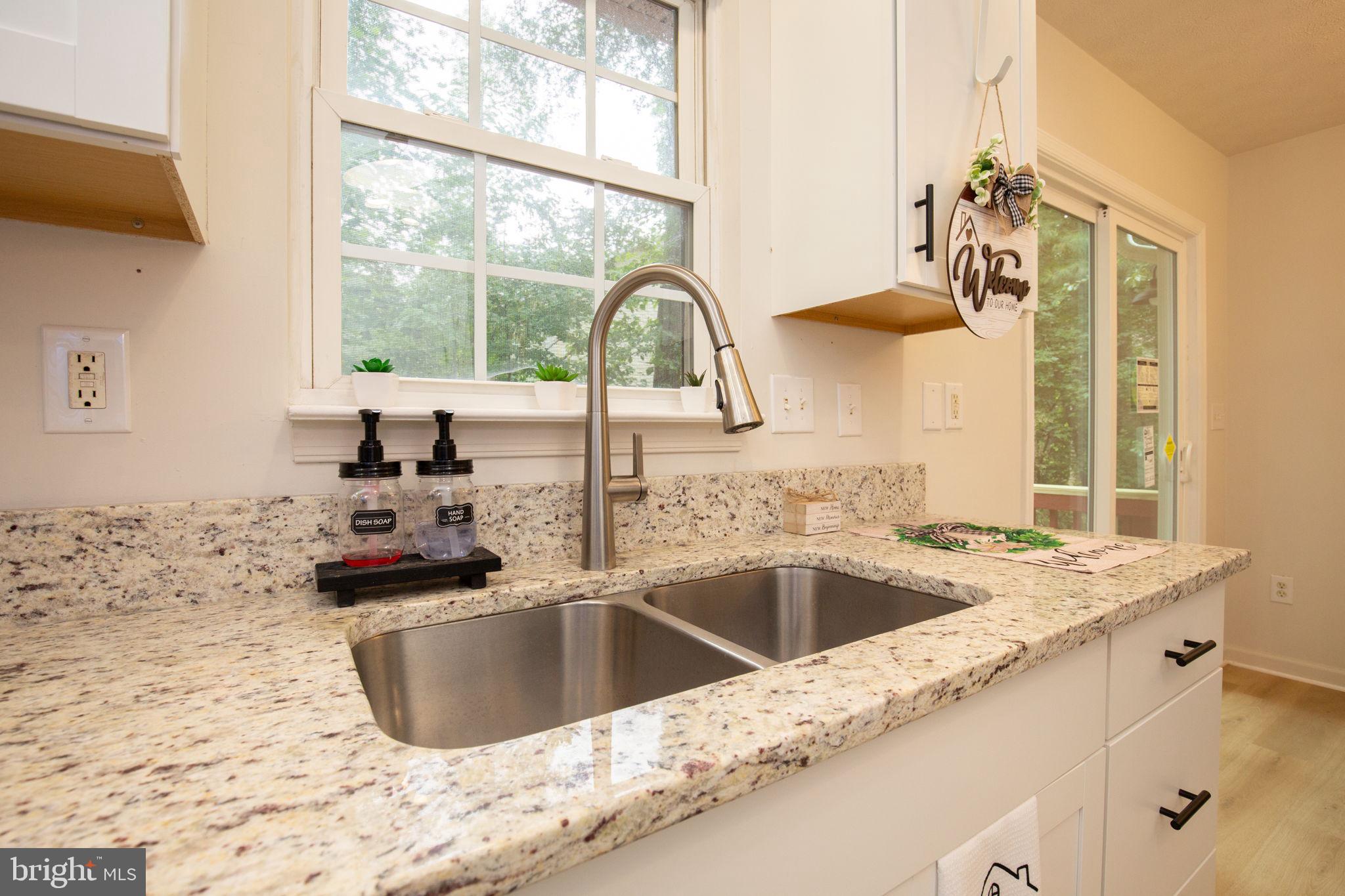 276 Devon Drive Ruther Glen, VA 22546 - Photo 9 of 41 Gallery Image 9