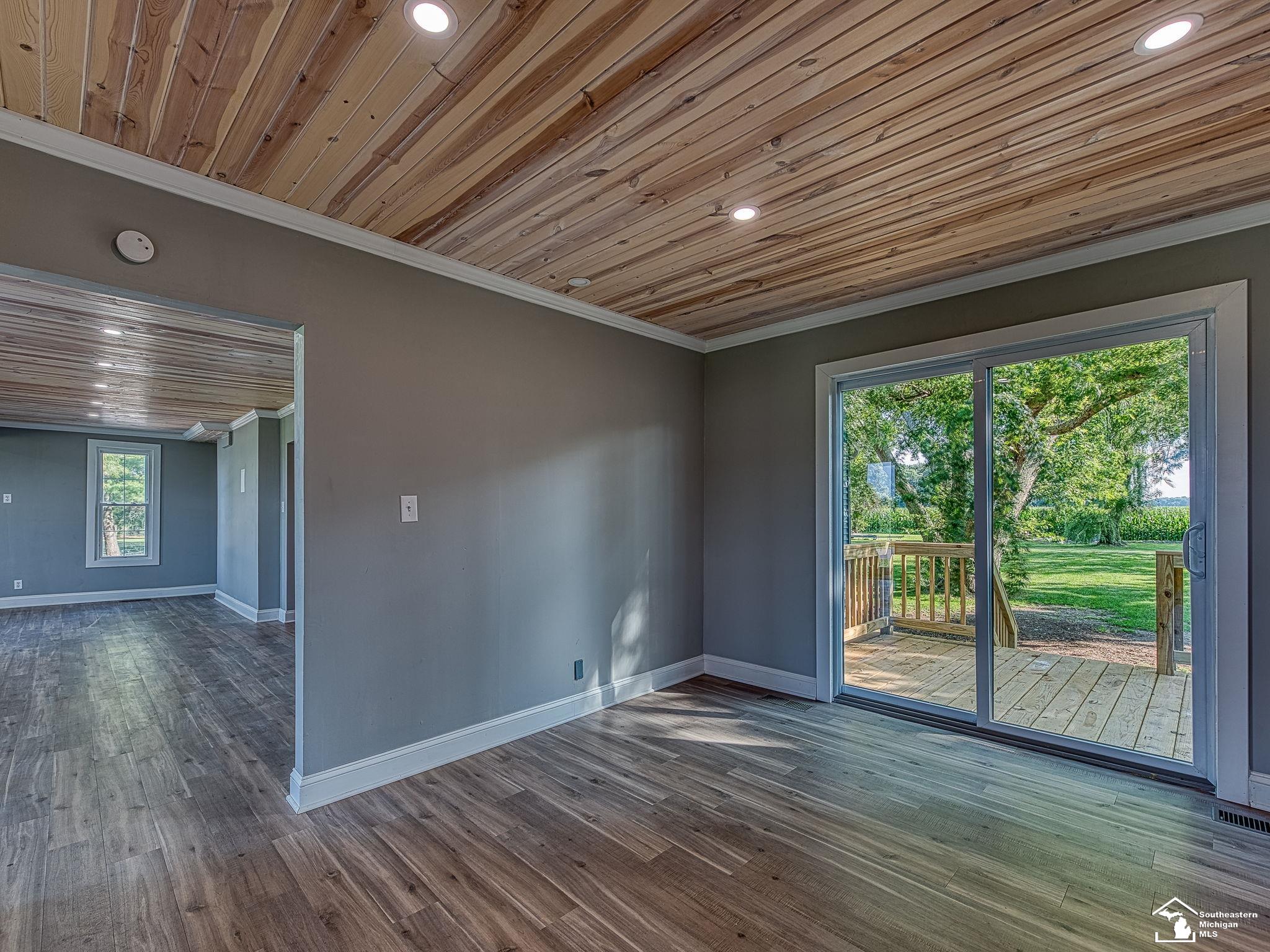 6129 Stadler Road Monroe, MI 48162 - Photo 16 of 35 50116285-15.JPG