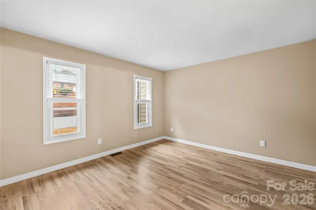 $320,000 | 1002 Kenilworth Court Northwest, Concord, NC 28027