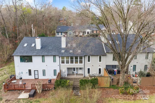 $320,000 | 1002 Kenilworth Court Northwest, Concord, NC 28027