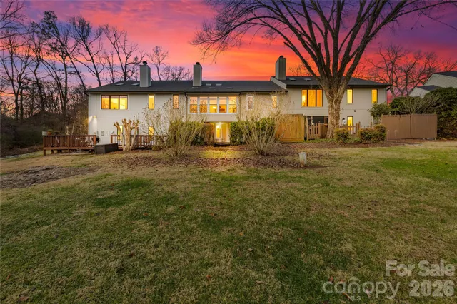 $320,000 | 1002 Kenilworth Court Northwest, Concord, NC 28027