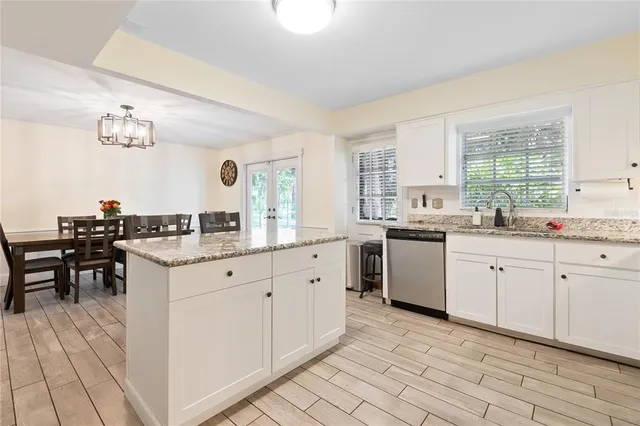 $699,900 | 8350 40th Avenue North, St. Petersburg, FL 33709