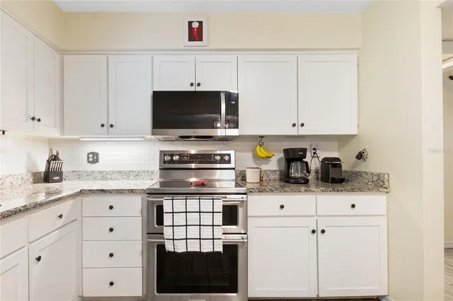 $699,900 | 8350 40th Avenue North, St. Petersburg, FL 33709