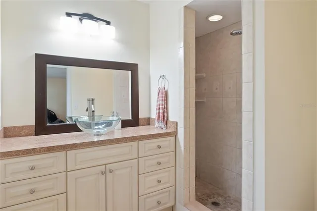 $699,900 | 8350 40th Avenue North, St. Petersburg, FL 33709