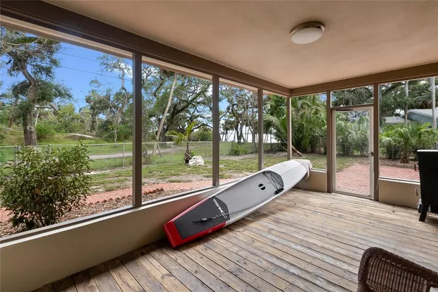 $699,900 | 8350 40th Avenue North, St. Petersburg, FL 33709