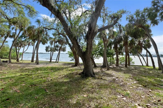 $699,900 | 8350 40th Avenue North, St. Petersburg, FL 33709