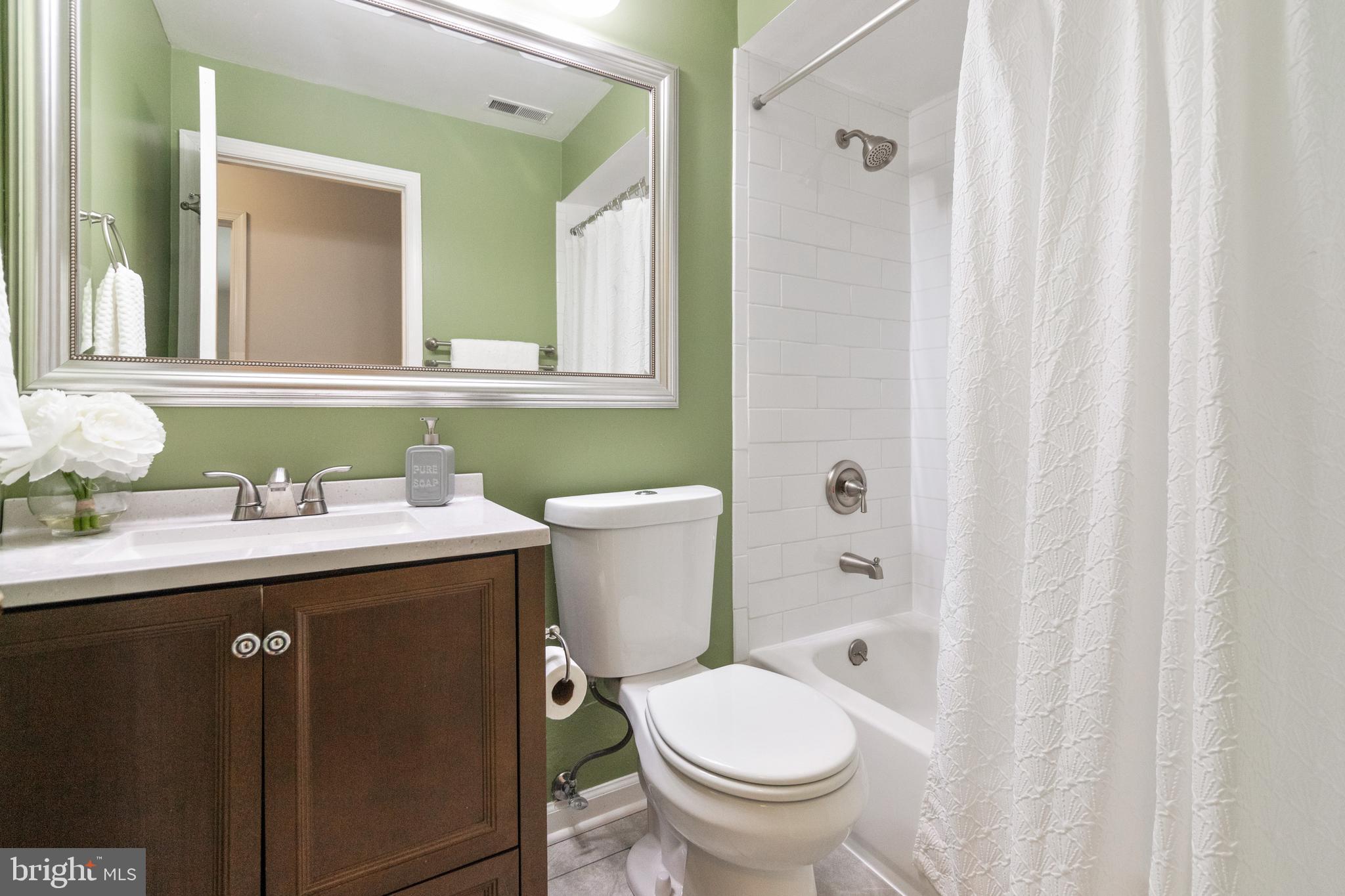 8385 Montgomery Run Road, Unit D Ellicott City, MD 21043 - Photo 25 of 28