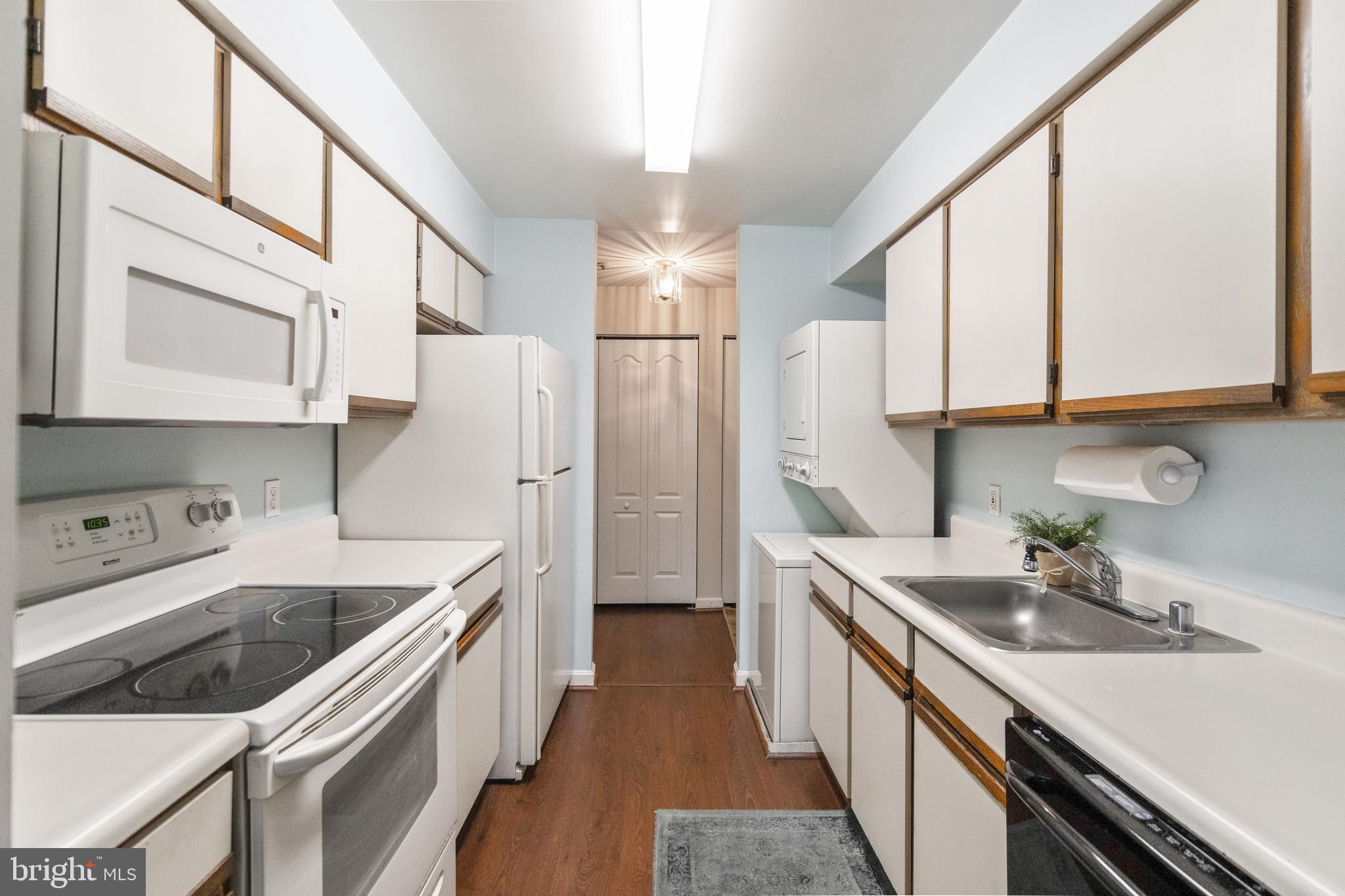 8385 Montgomery Run Road, Unit D Ellicott City, MD 21043 - Photo 5 of 28