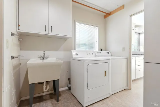 $865,000 | 1293 Pacific Avenue, Petaluma, CA 94954