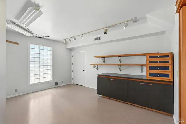 $865,000 | 1293 Pacific Avenue, Petaluma, CA 94954