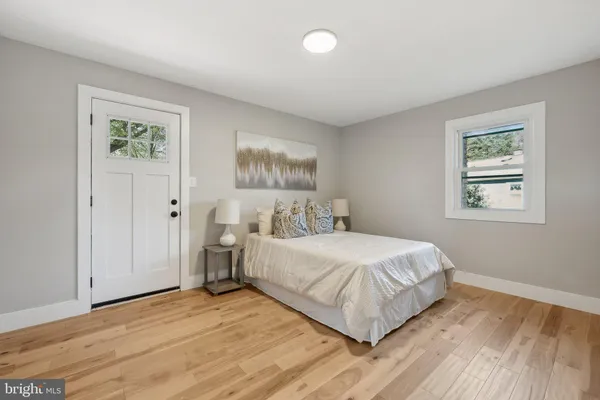 $4,000 | 2414 Phillips Drive, Alexandria, VA 22306