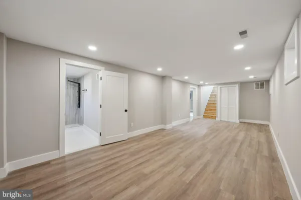 $4,000 | 2414 Phillips Drive, Alexandria, VA 22306