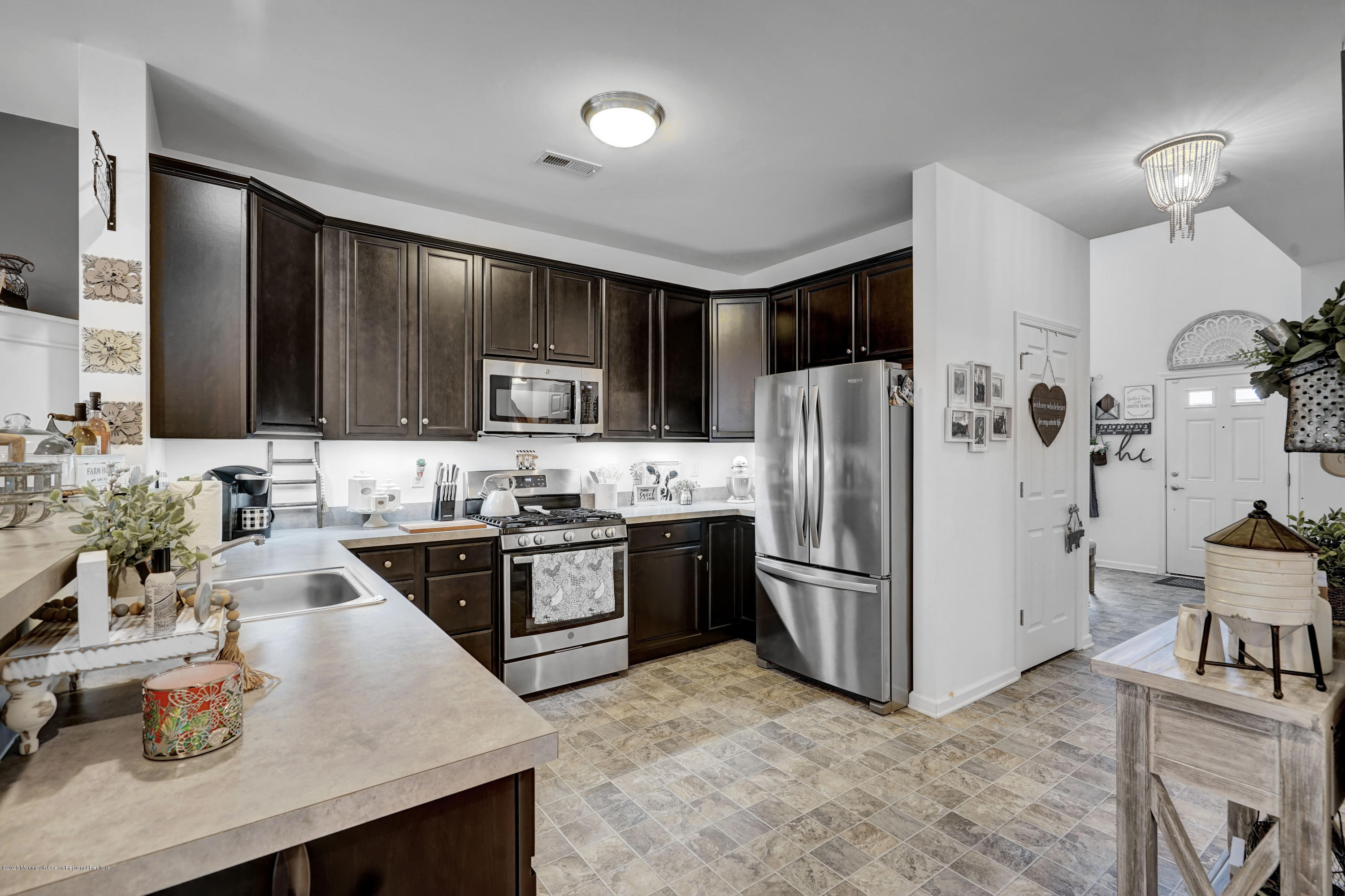 40 Rockingham Way Manchester Township, NJ 08759 - Photo 17 of 43 019_dsc05515