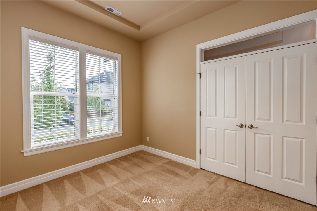 3607 157th Place Southeast Bothell, WA 98012 - Photo 4 of 29 Gallery Image 4