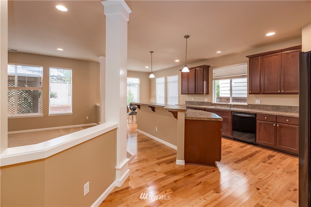 3607 157th Place Southeast Bothell, WA 98012 - Photo 6 of 29 Gallery Image 6