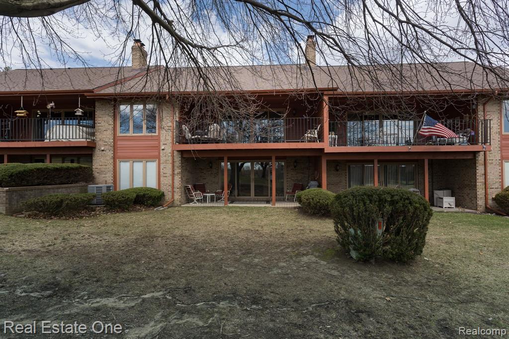 888 Green View Court Rochester Hills, MI 48307 - Photo 25 of 29