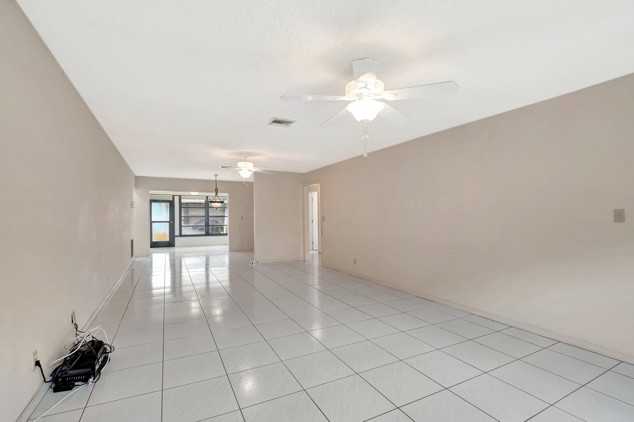 9765 Pecan Tree Drive, Unit B Boynton Beach, FL 33436 - Photo 16 of 35 Living room