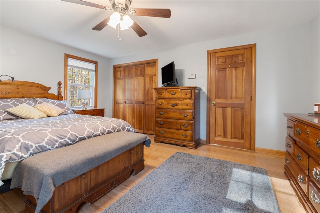 37 Stuart Road Rochester, MA 02770 - Photo 11 of 26