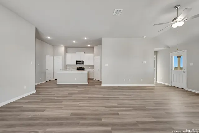 $279,990 | 1157 Limestone Ridge, Seguin, TX 78155