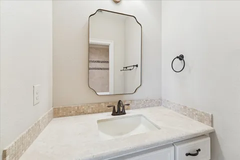 $1,749,000 | 1510 Latexo Drive, Houston, TX 77018