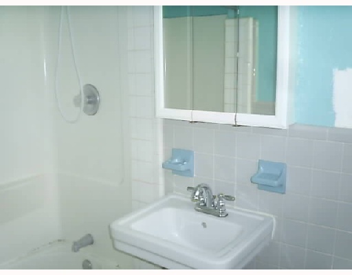 290 West 23rd Street Riviera Beach, FL 33404 - Photo 6 of 10 Additional Photo