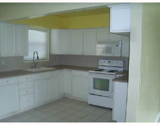290 West 23rd Street Riviera Beach, FL 33404 - Photo 9 of 10 Additional Photo
