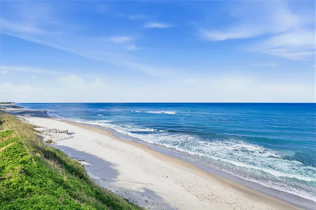 $1,450,000 | 5510 North Ocean Drive, Unit 4A, Singer Island, FL 33404