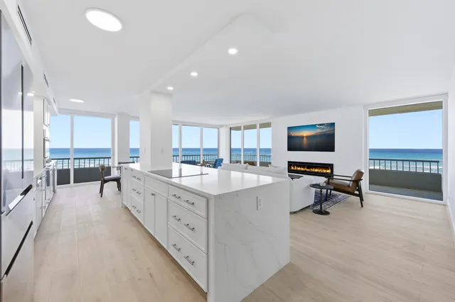 $1,450,000 | 5510 North Ocean Drive, Unit 4A, Singer Island, FL 33404
