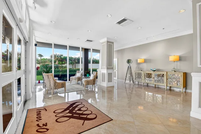 $1,450,000 | 5510 North Ocean Drive, Unit 4A, Singer Island, FL 33404