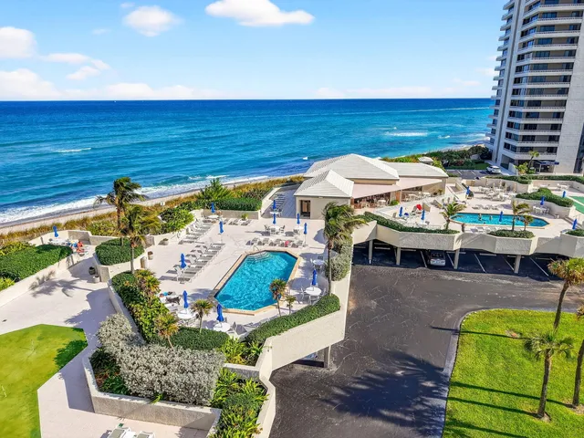 $1,450,000 | 5510 North Ocean Drive, Unit 4A, Singer Island, FL 33404