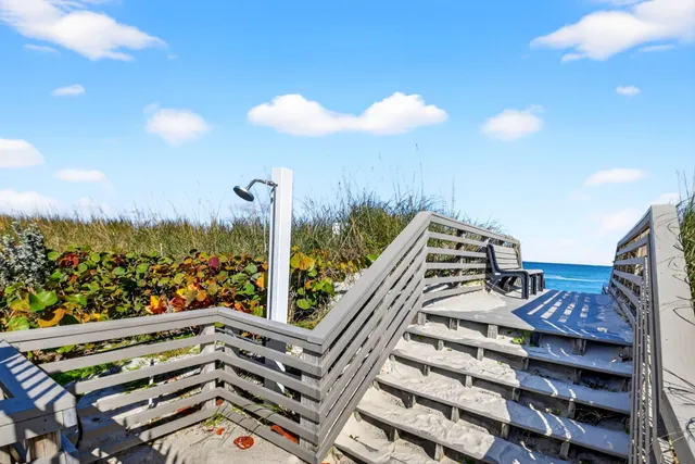 $1,450,000 | 5510 North Ocean Drive, Unit 4A, Singer Island, FL 33404