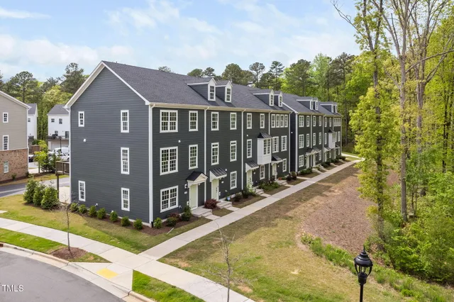 $400,000 | 139 Callowhill Lane, Durham, NC 27713