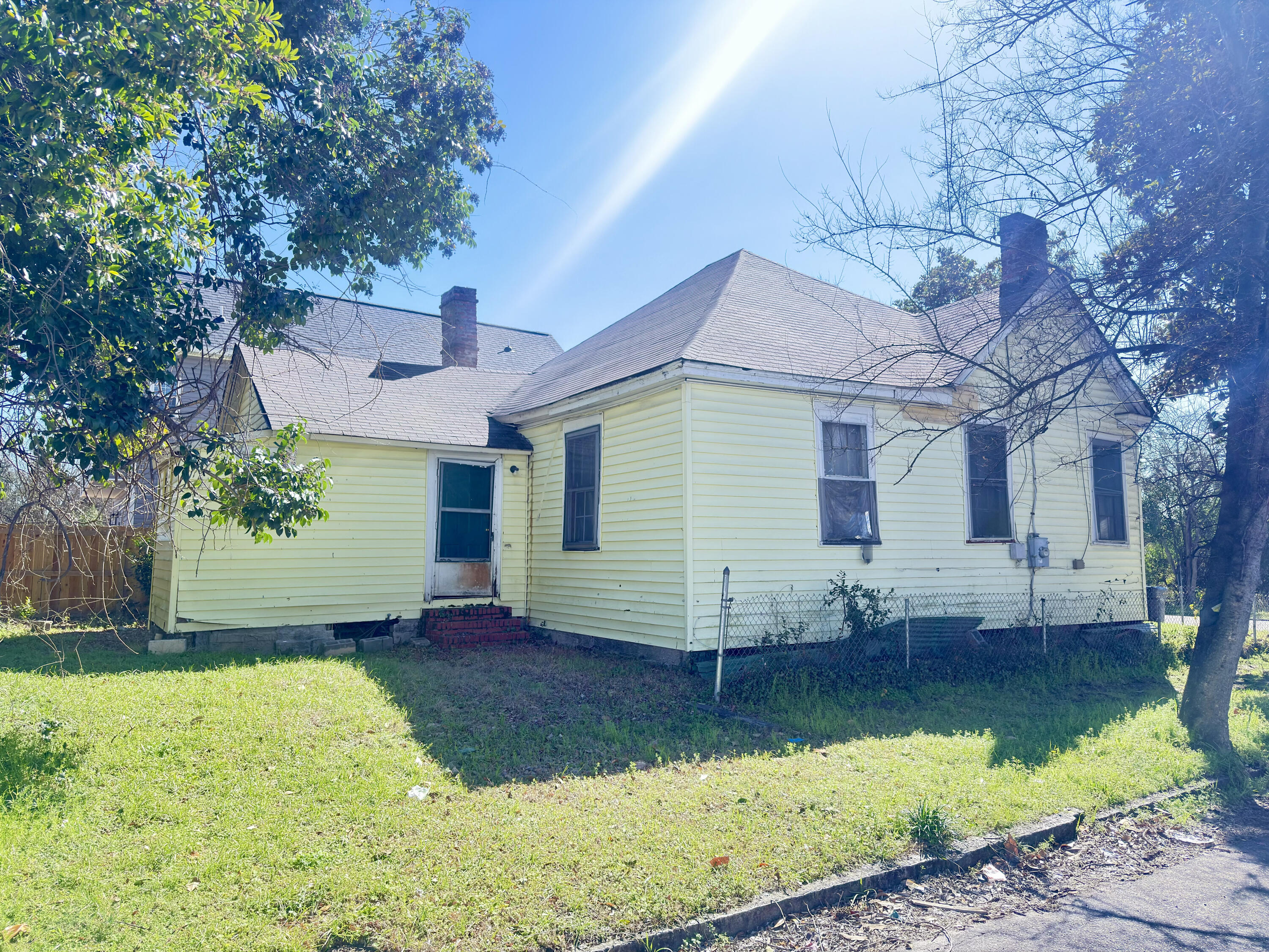 1021 Miller Street Augusta, GA 30901 - Photo 10 of 11 Exterior Right Side