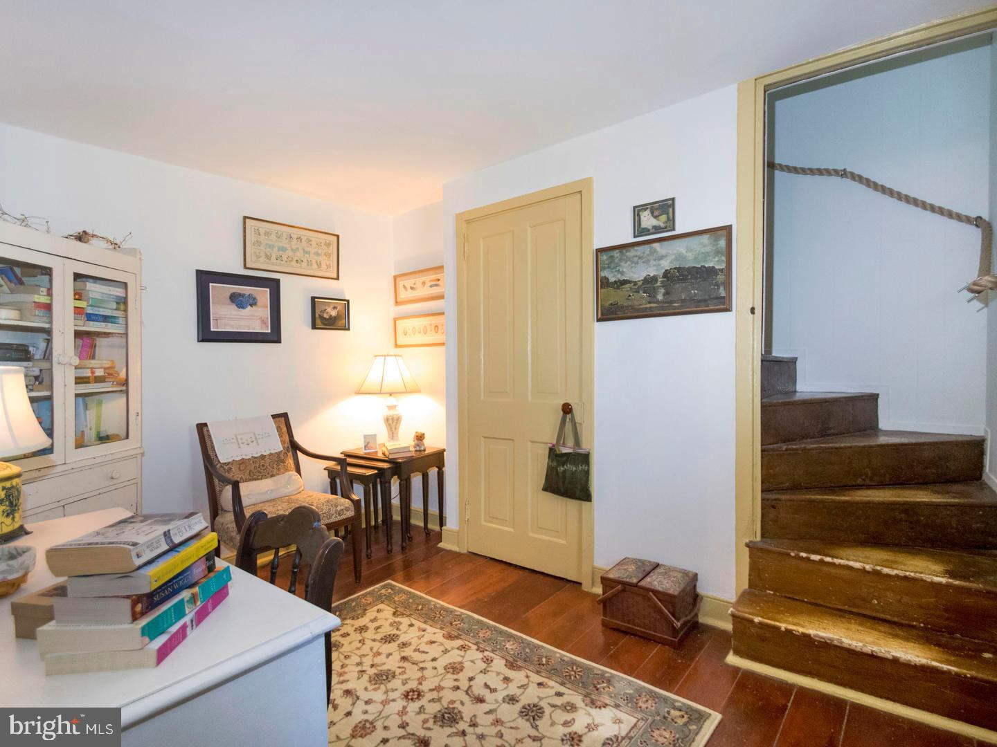 37 Compass Road Parkesburg, PA 19365 - Photo 22 of 37 Sitting Room with 3rd floor access