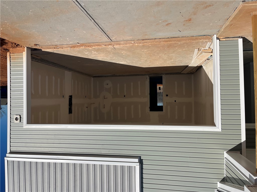 137 Cedar Shoals Easley, SC 29642 - Photo 2 of 18