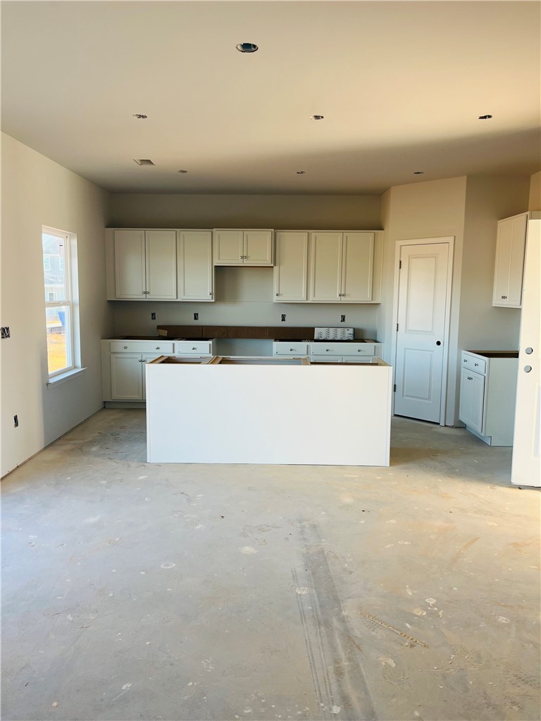 137 Cedar Shoals Easley, SC 29642 - Photo 8 of 18