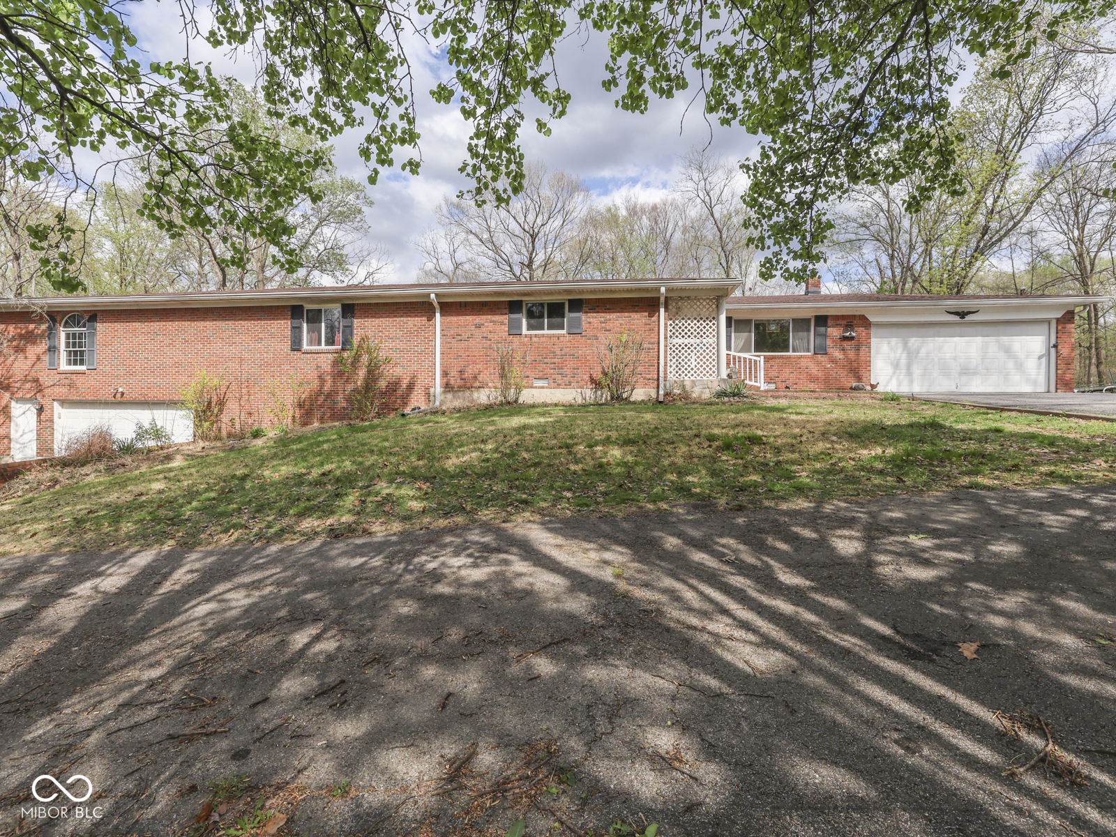 7005 North Briarhopper Road Monrovia, IN 46157 - Photo 1 of 52 Gallery Image 1