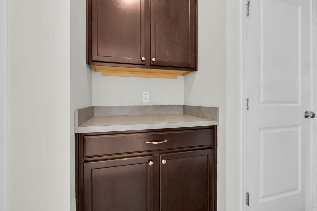 7035 Coffman Road Dublin, OH 43017 - Photo 19 of 42