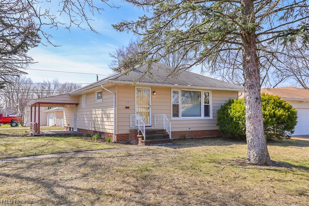14416 Wheeler Road Maple Heights, OH 44137 - Photo 1 of 33