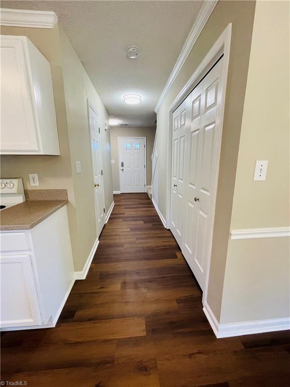 4232 Beacon Ridge Drive High Point, NC 27265 - Photo 9 of 15 Gallery Image 9